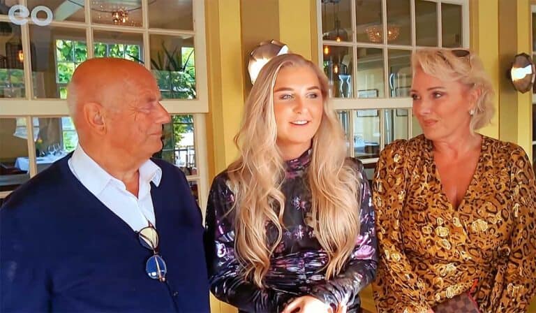 Opa, moeder en Sterre zijn te gast in Het Familiediner van Bert van Leeuwen.