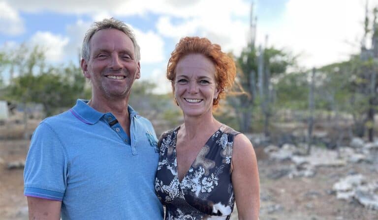Manuel Brinkhuis en Nicole Wijnschenk op Bonaire in Ik Vertrek 2023