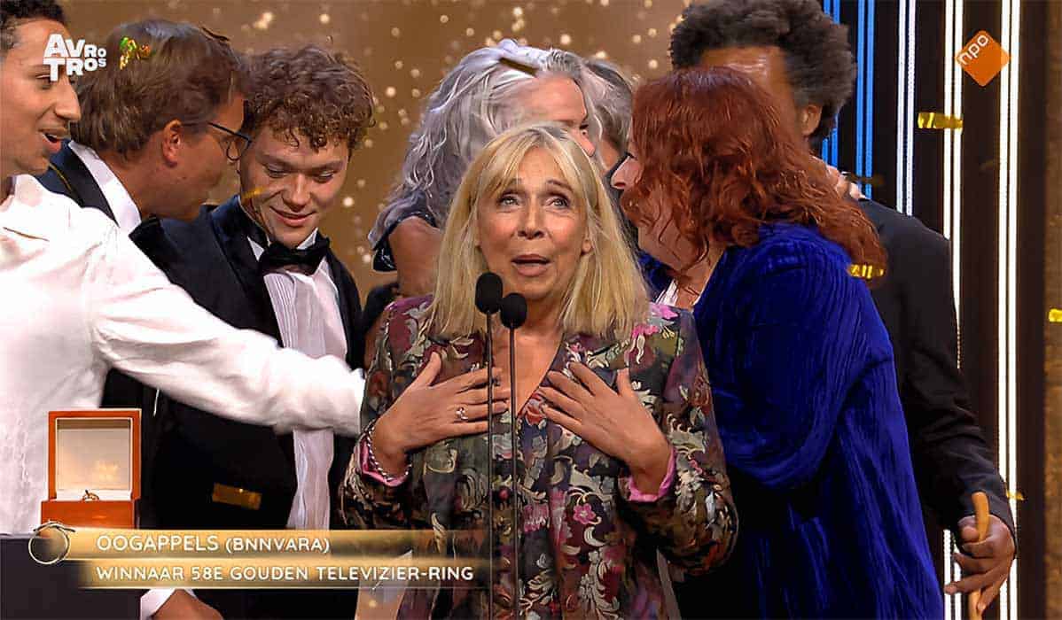 Winnaar cast serie Oogappels tijdens uitreiking bij het Gouden Televizier-ring gala 2023.